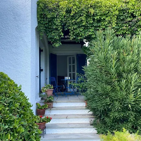 Villa Beachfront Family