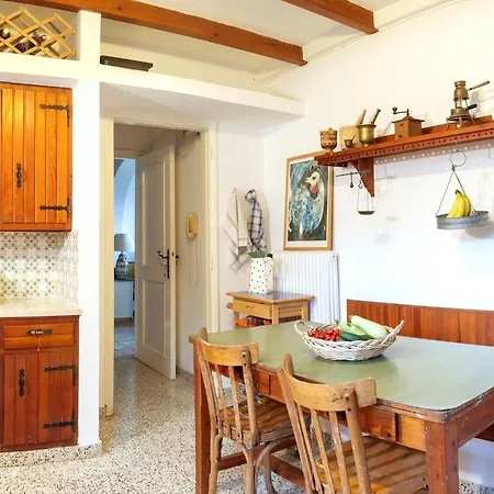 Beachfront Family Villa *